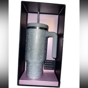 Limited Edition Hydrapeak Rhinestone Tumblr TIKTOK VIRAL